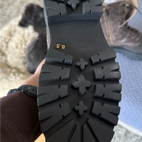 NWOT Steve Madden Rowen Boot in Brown Distressed Size 8.5 - Picture 11 of 13